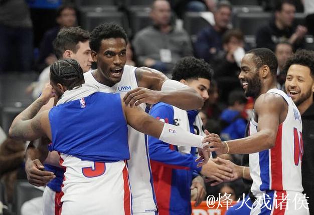 冷门！西部垫底逆袭东部强队，魔术击败活塞