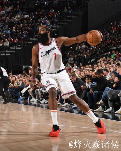 哈登24+12助快船力克猛龙豪取4连胜 公牛上演逆转击败老鹰 哈登24+12助快船力克猛龙豪取4连胜 公牛上演逆转击败老鹰